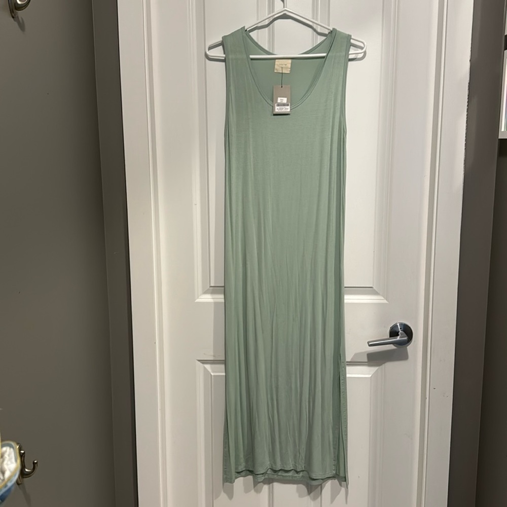 Mint green midi dress by Loft size S